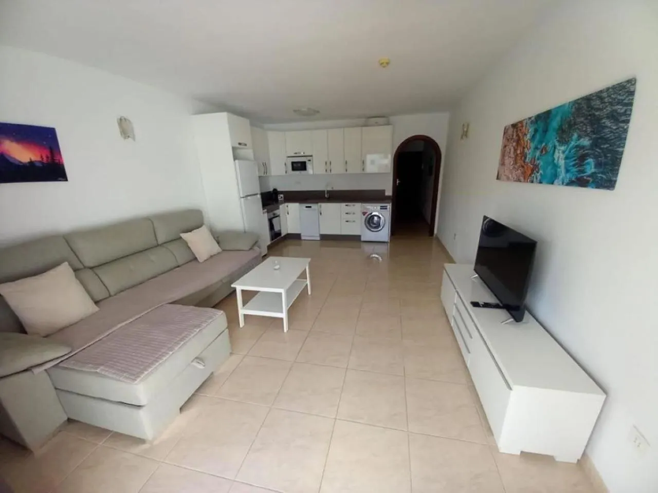 Victoria Court 2 - Lovely Apartment 65 Los Cristianos