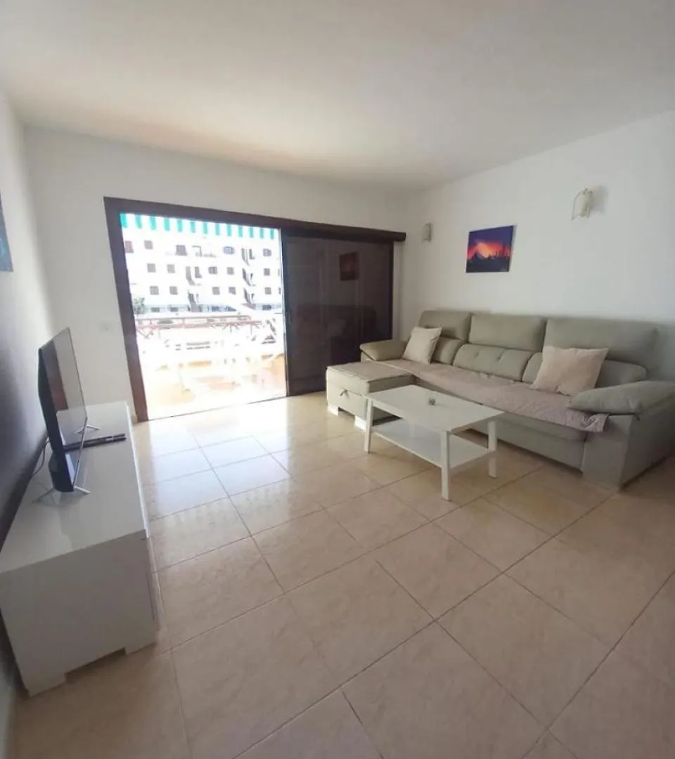 Victoria Court 2 - Lovely Apartment 65 Los Cristianos   Los Cristianos (Tenerife)